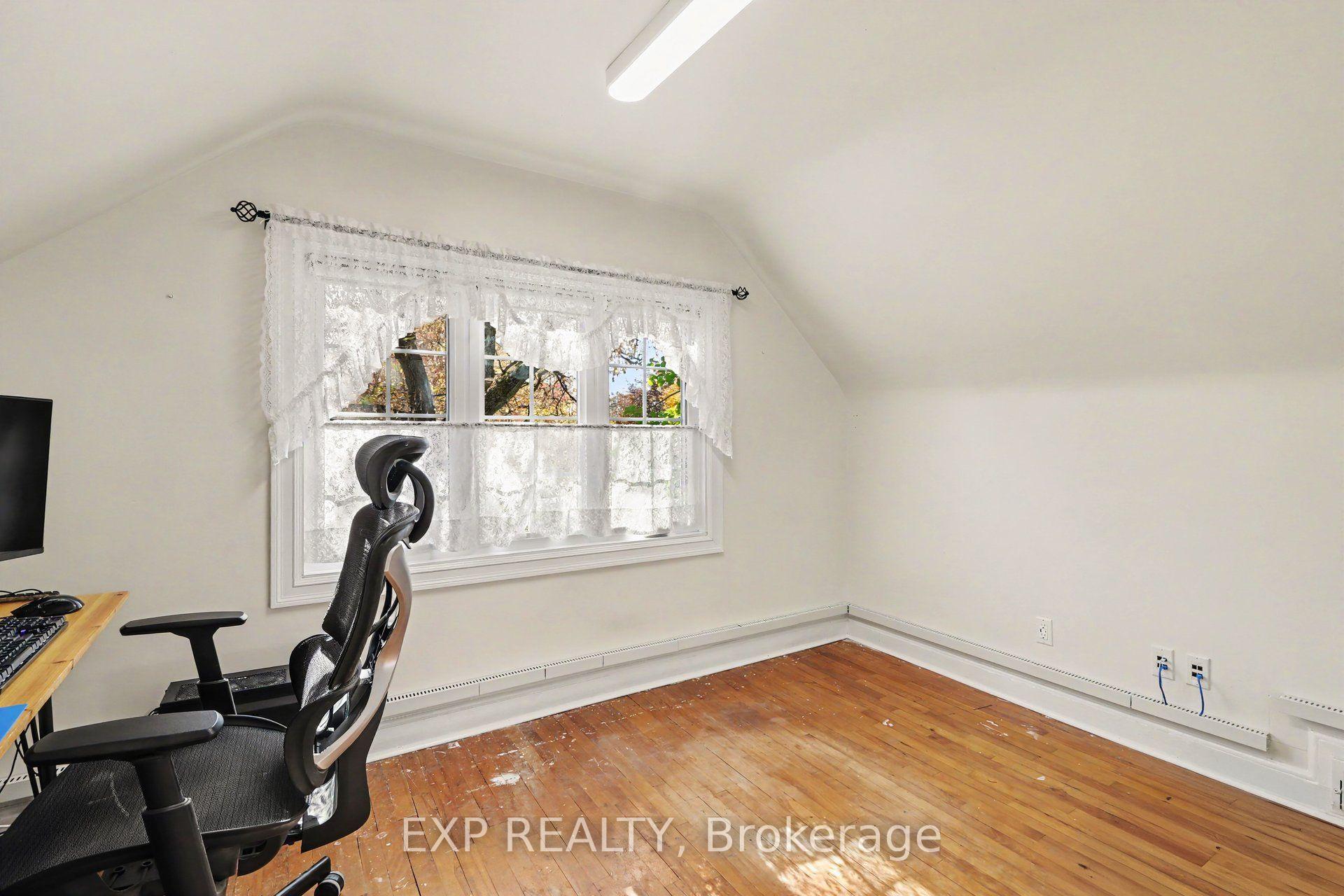 Photo 23 of 377 Allen Boulevard, Ottawa, Vanier — HOMEH