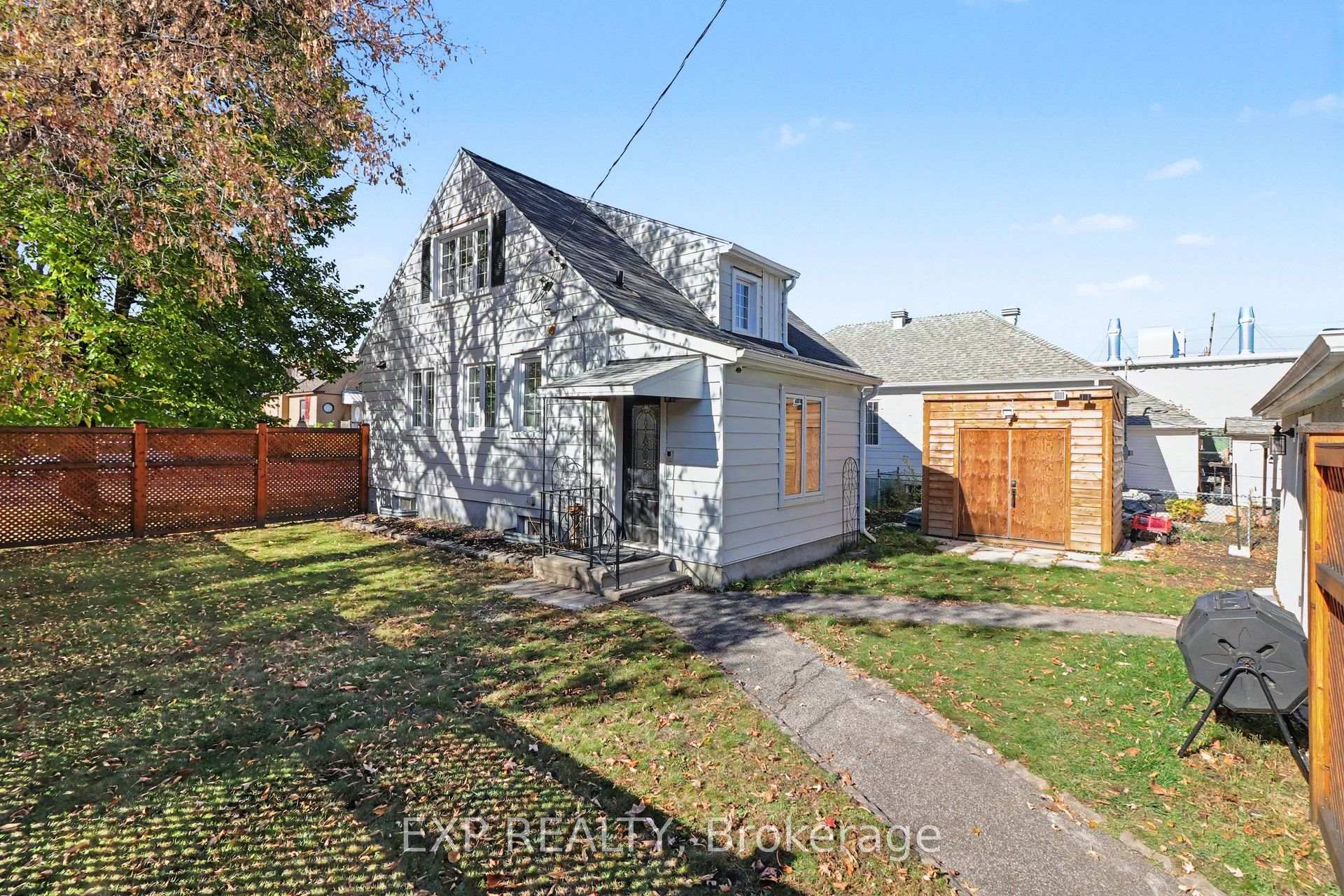 Photo 28 of 377 Allen Boulevard, Ottawa, Vanier — HOMEH