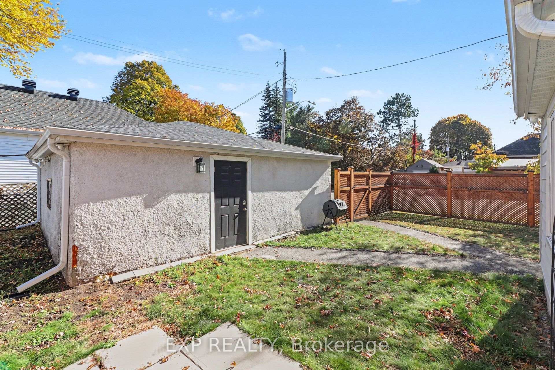 Photo 30 of 377 Allen Boulevard, Ottawa, Vanier — HOMEH