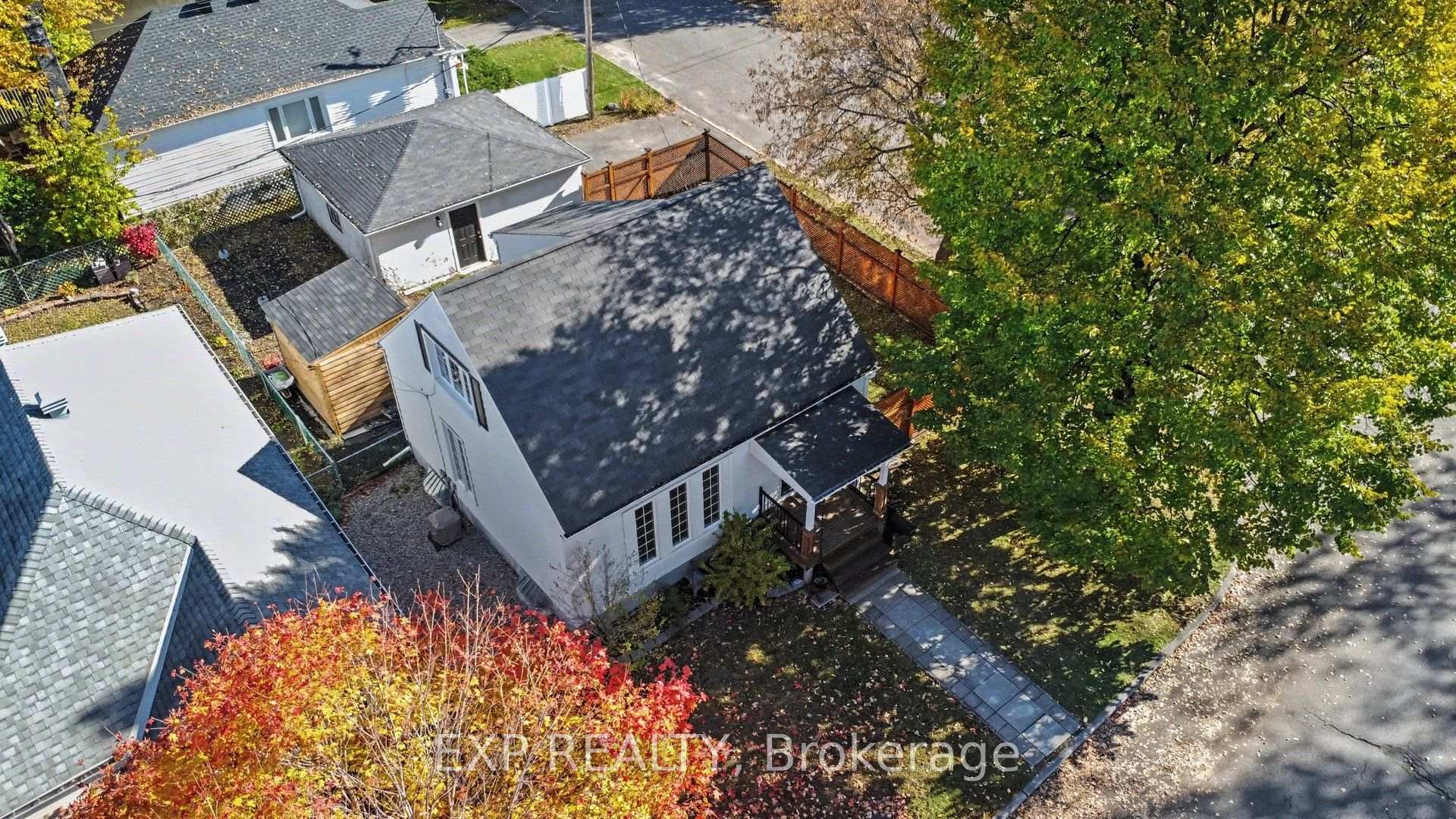 Photo 37 of 377 Allen Boulevard, Ottawa, Vanier — HOMEH