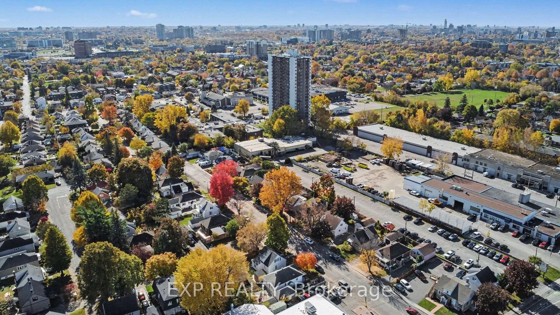 Photo 38 of 377 Allen Boulevard, Ottawa, Vanier — HOMEH