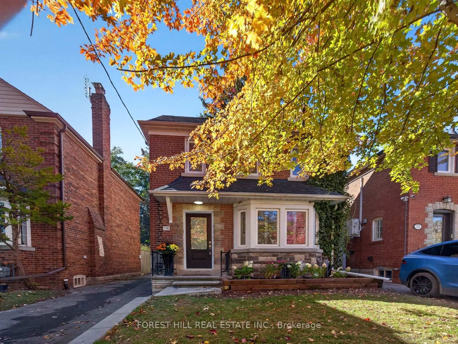 Photo 1 of 176 Hanna Road, Toronto, Leaside — HOMEH