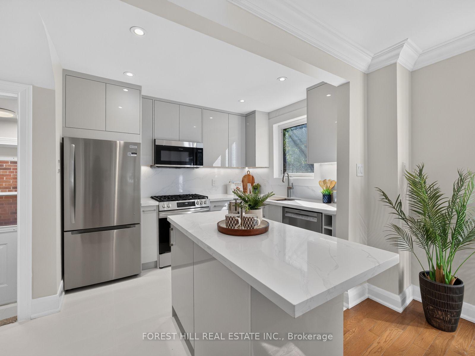 Photo 13 of 176 Hanna Road, Toronto, Leaside — HOMEH