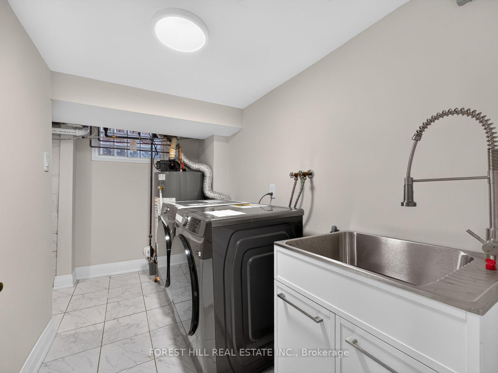 Photo 23 of 176 Hanna Road, Toronto, Leaside — HOMEH