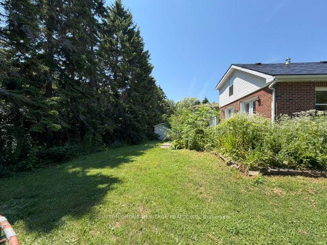 Photo 5 of 29 Brook Road S, Cobourg — HOMEH