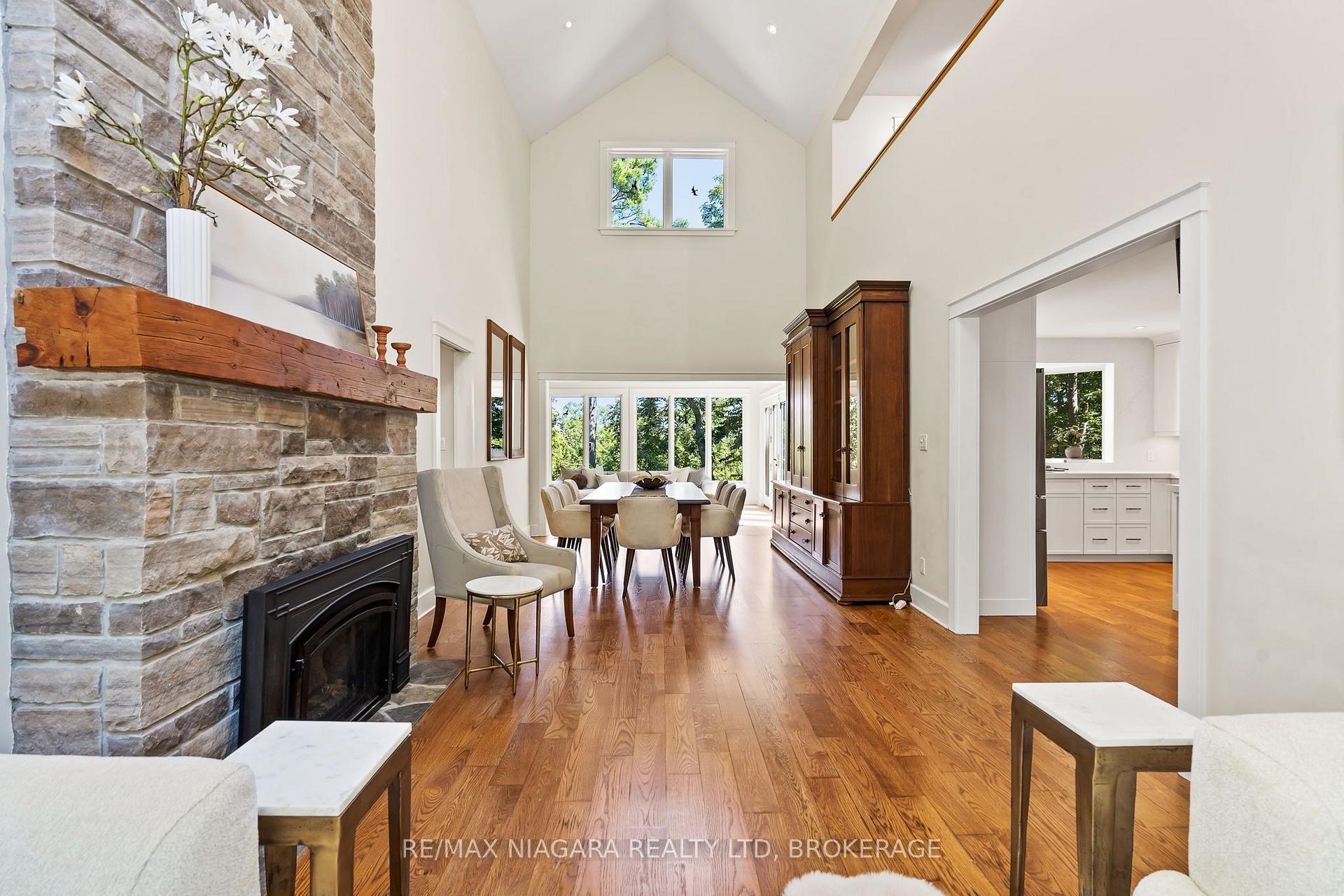 Photo 34 of 429 Ridge Road E, Grimsby, Grimsby Escarpment — HOMEH