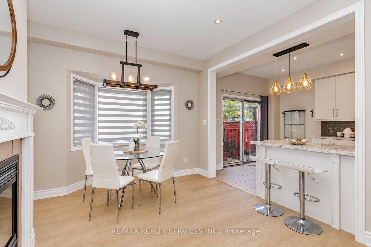 Photo 8 of 1857 Stevington Crescent, Mississauga, Meadowvale Village — HOMEH