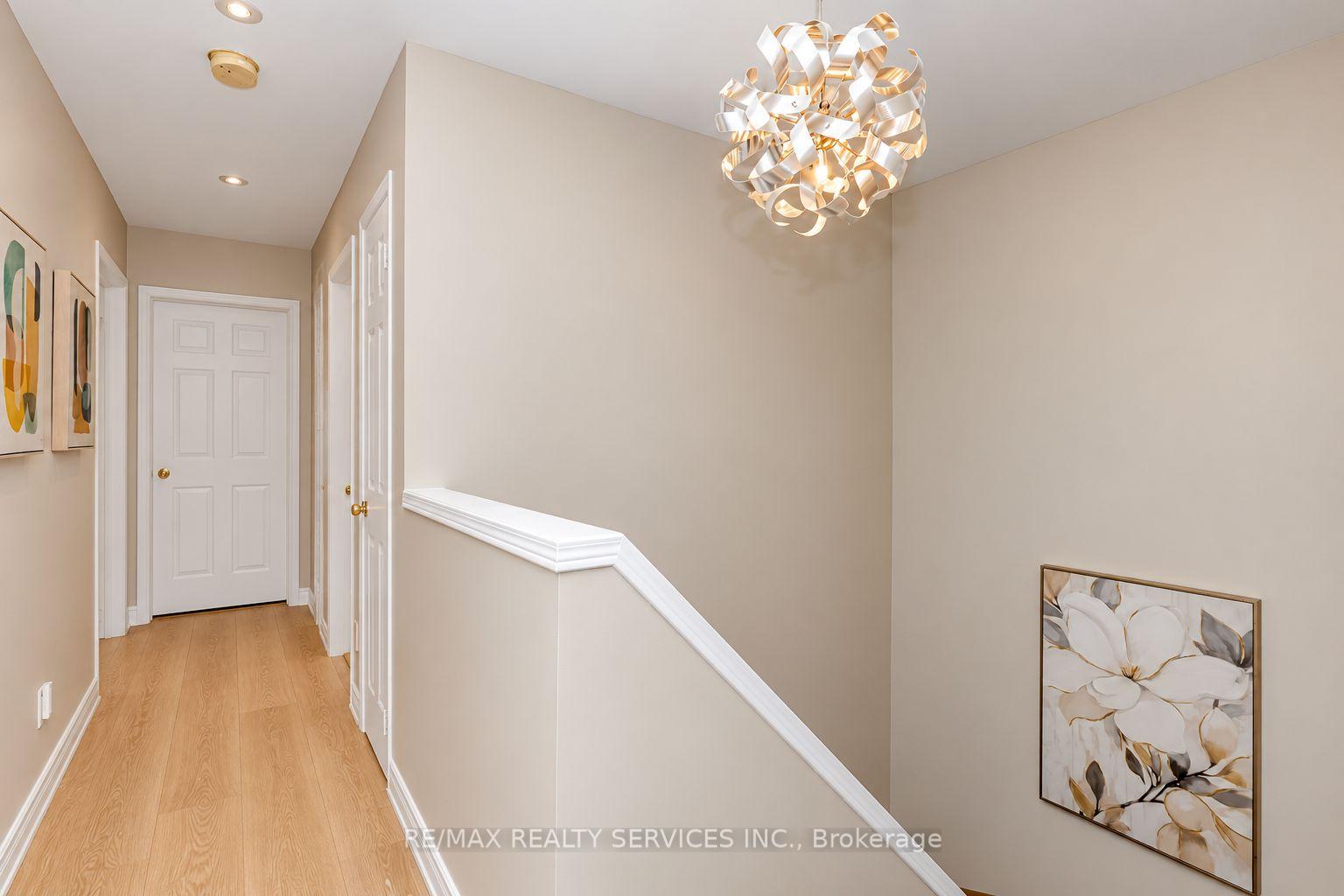 Photo 9 of 1857 Stevington Crescent, Mississauga, Meadowvale Village — HOMEH