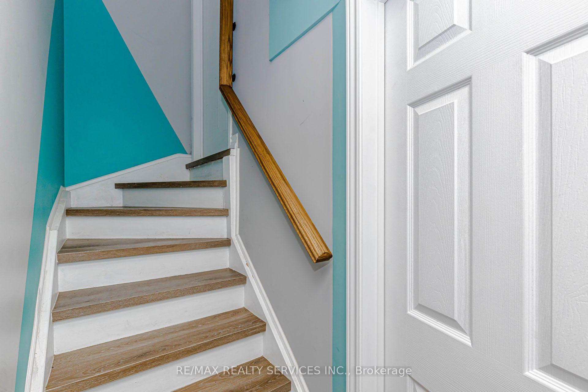 Photo 35 of 1857 Stevington Crescent, Mississauga, Meadowvale Village — HOMEH