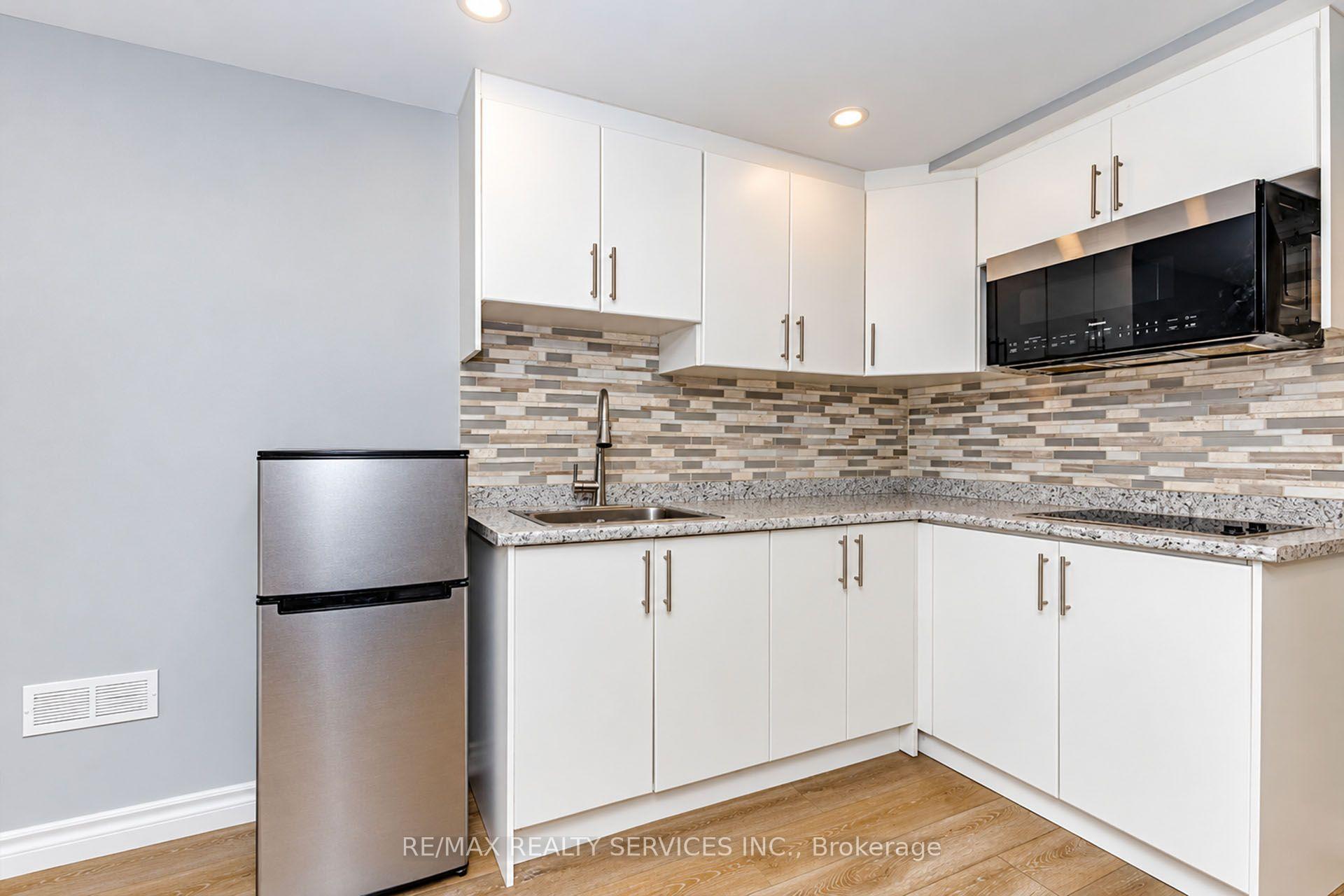 Photo 37 of 1857 Stevington Crescent, Mississauga, Meadowvale Village — HOMEH