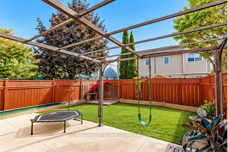 Photo 43 of 1857 Stevington Crescent, Mississauga, Meadowvale Village — HOMEH