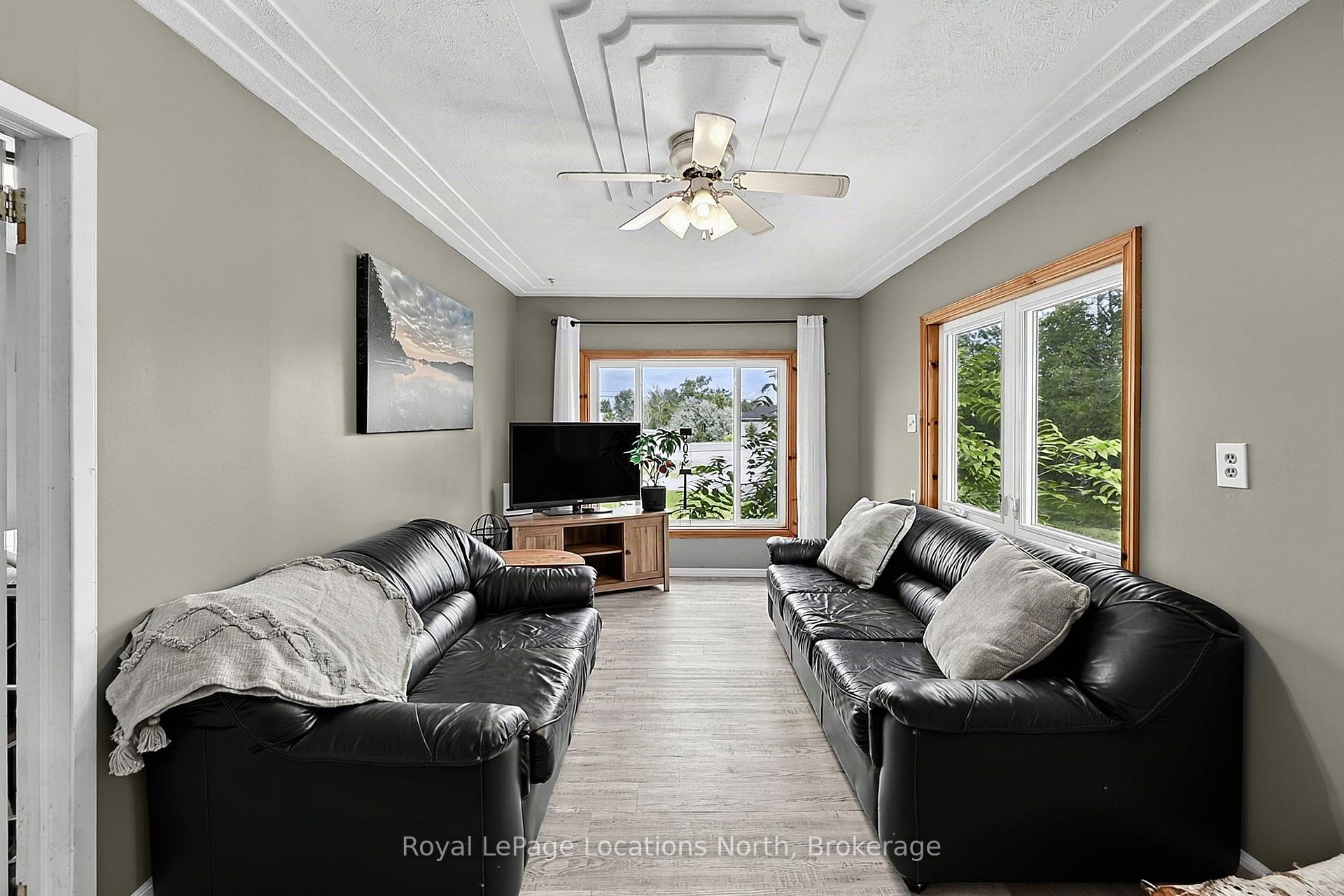 Photo 15 of 9031 Beachwood Road, Wasaga Beach — HOMEH