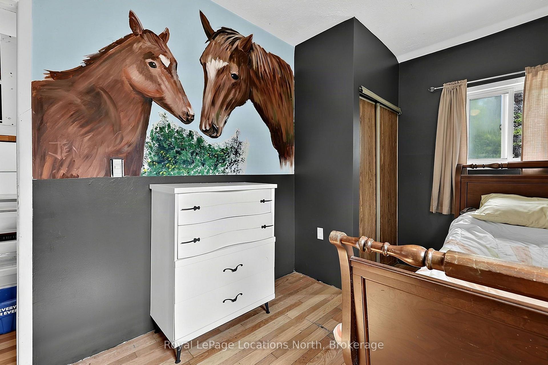 Photo 24 of 9031 Beachwood Road, Wasaga Beach — HOMEH