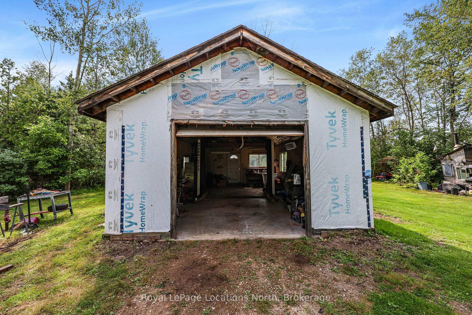 Photo 27 of 9031 Beachwood Road, Wasaga Beach — HOMEH