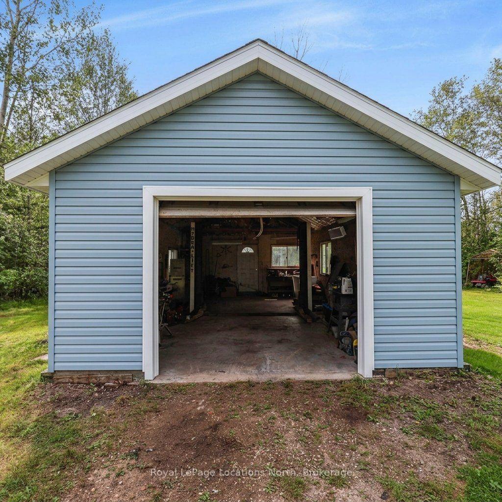 Photo 28 of 9031 Beachwood Road, Wasaga Beach — HOMEH