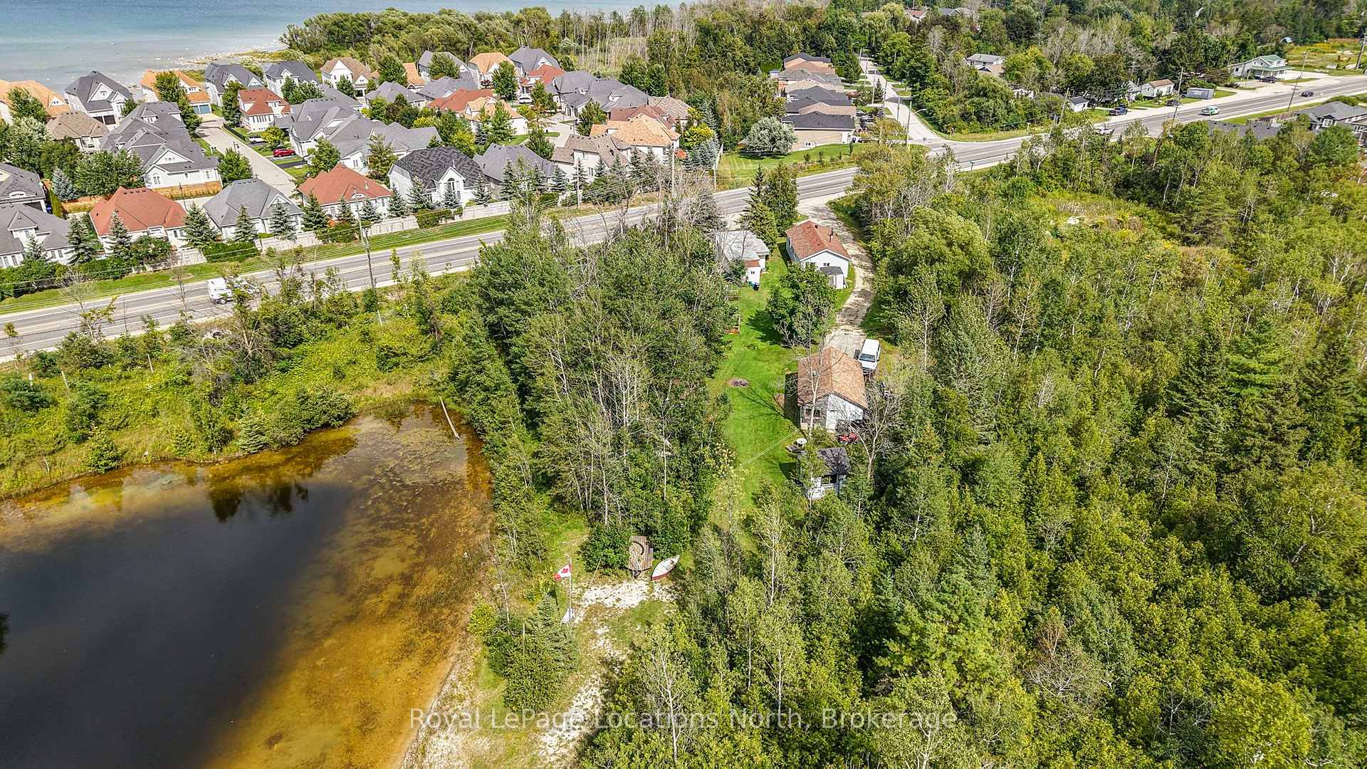 Photo 37 of 9031 Beachwood Road, Wasaga Beach — HOMEH