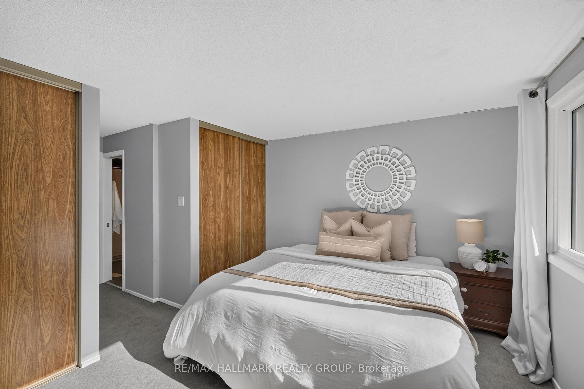 Photo 16 of 6350 Bilberry Drive, Ottawa, Orleans Wood — HOMEH