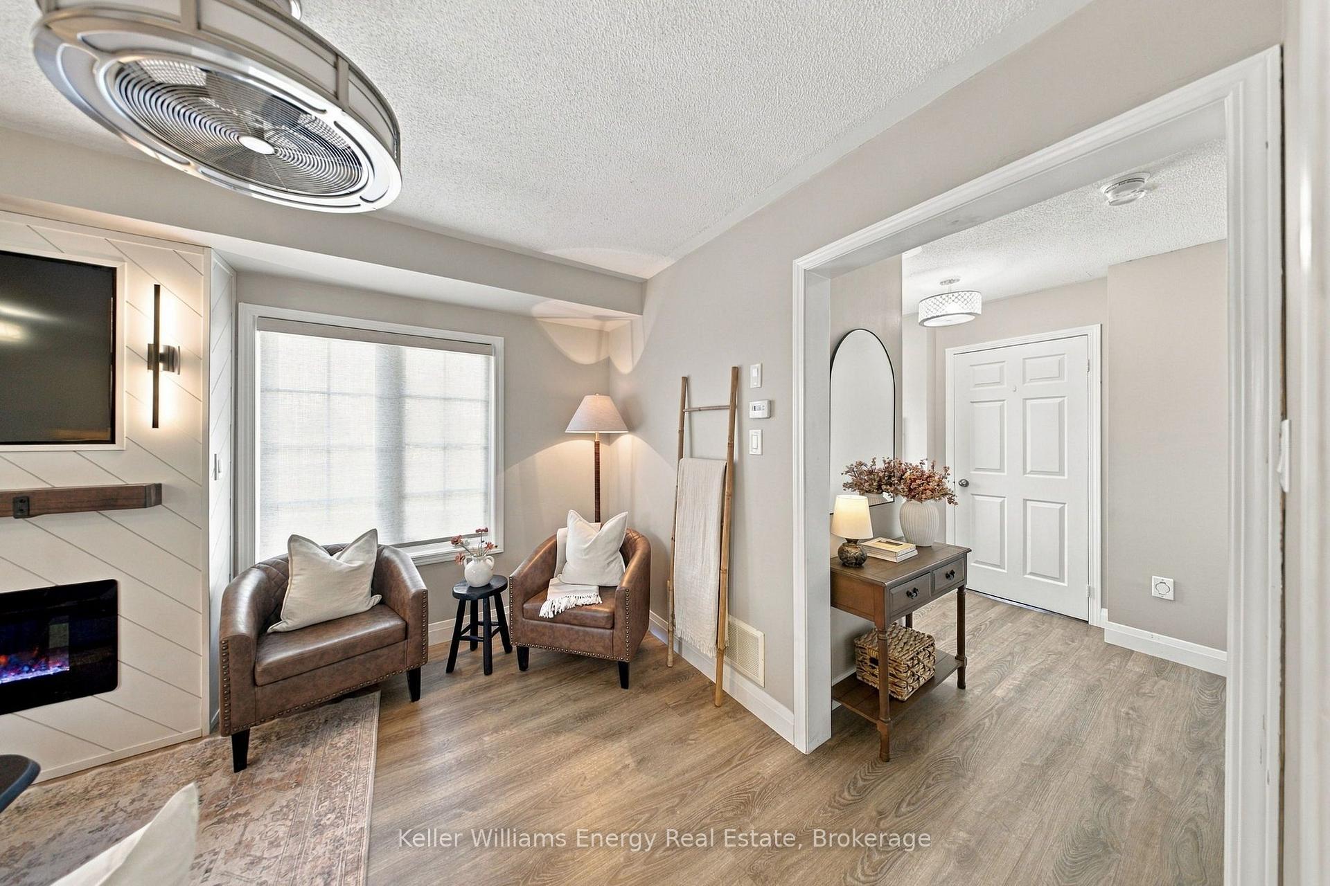Photo 9 of 258 Bons Avenue, Clarington, Bowmanville — HOMEH