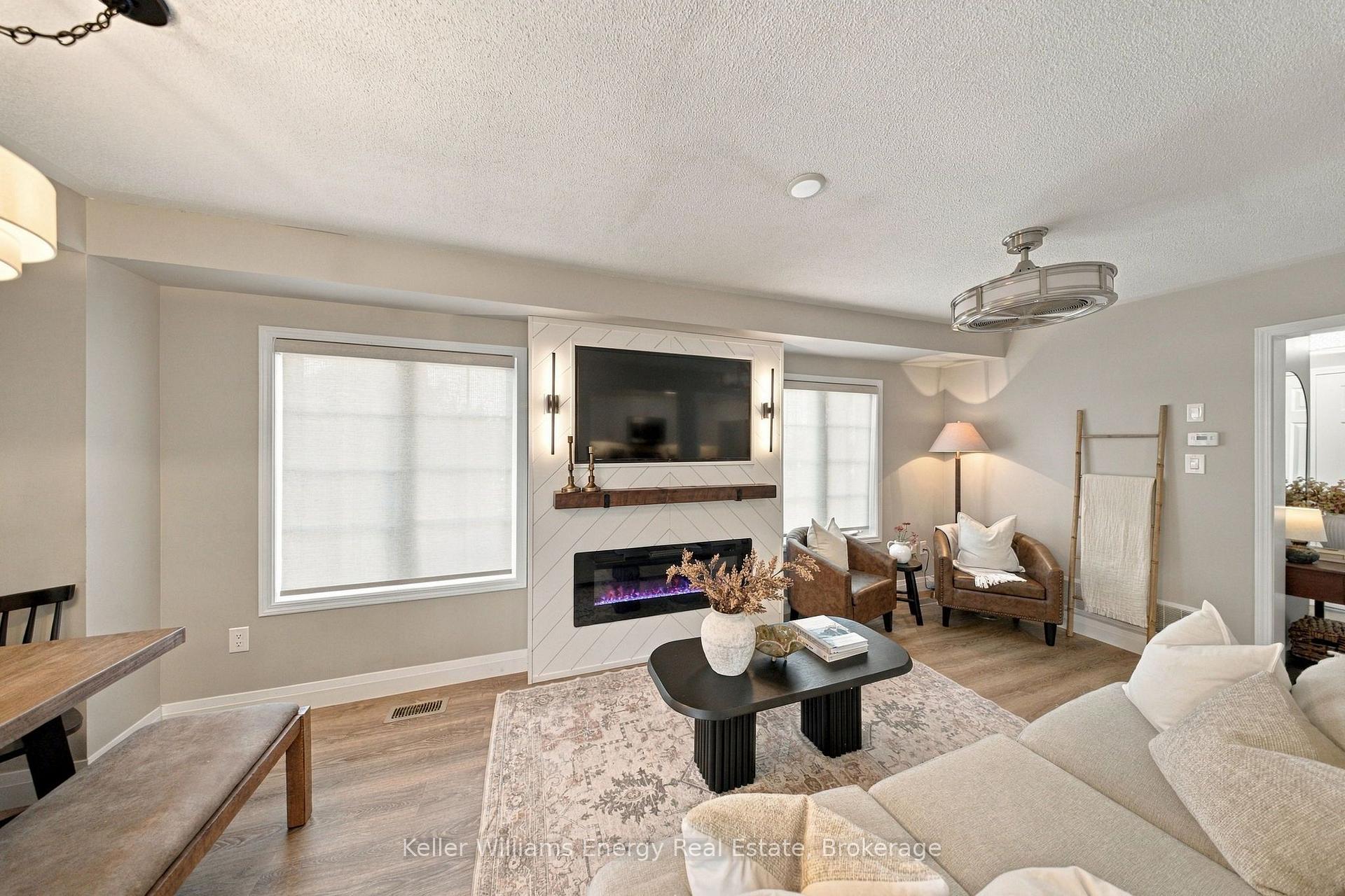 Photo 11 of 258 Bons Avenue, Clarington, Bowmanville — HOMEH