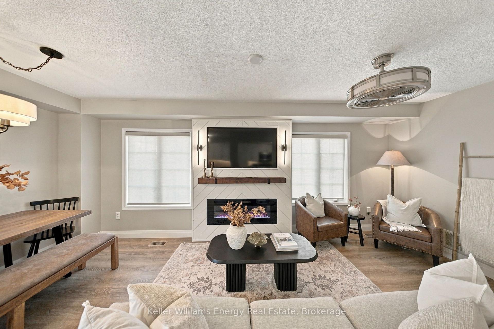 Photo 13 of 258 Bons Avenue, Clarington, Bowmanville — HOMEH