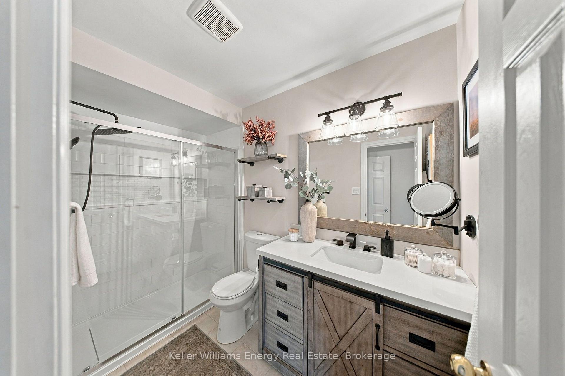 Photo 24 of 258 Bons Avenue, Clarington, Bowmanville — HOMEH