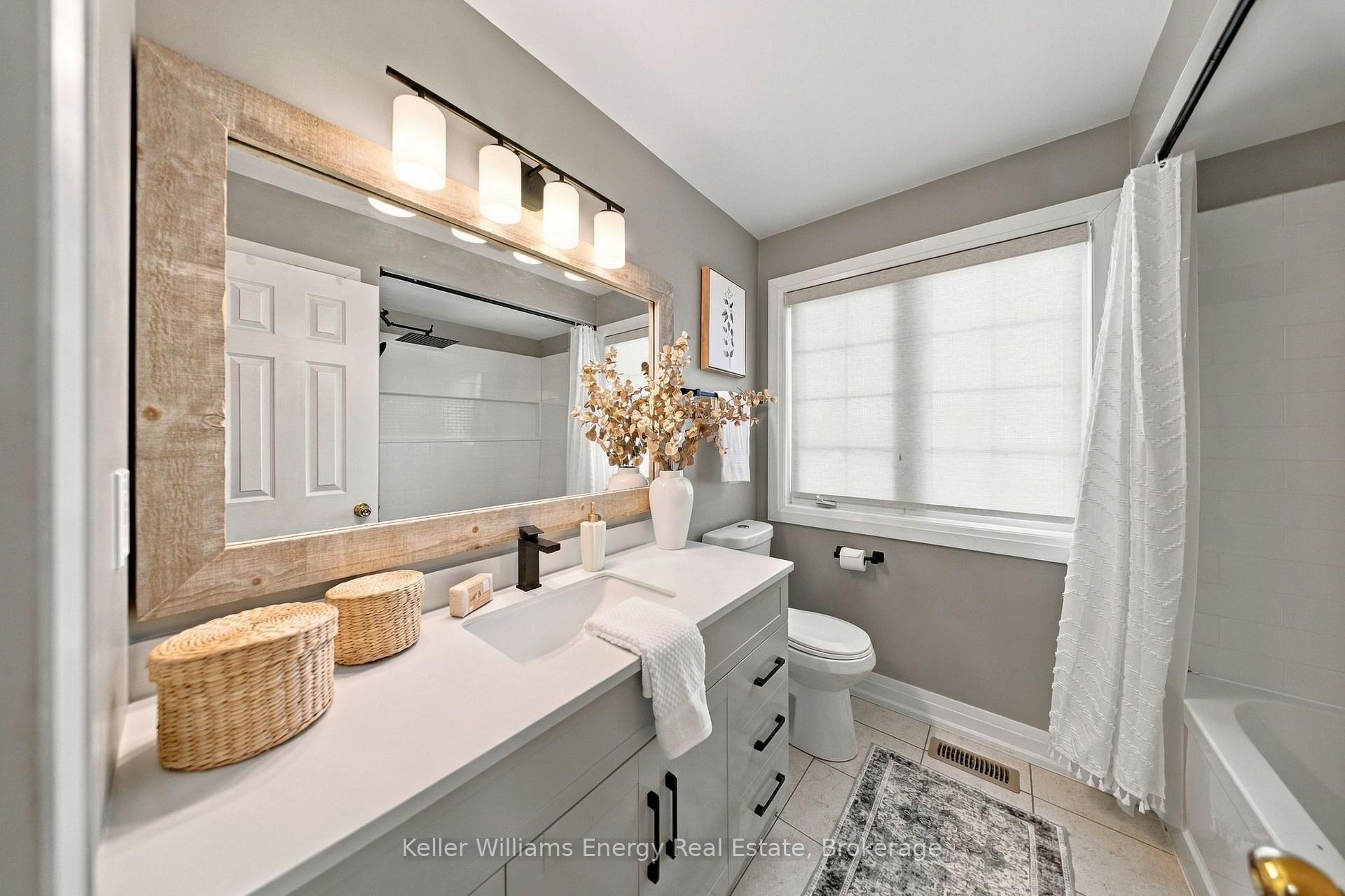Photo 32 of 258 Bons Avenue, Clarington, Bowmanville — HOMEH