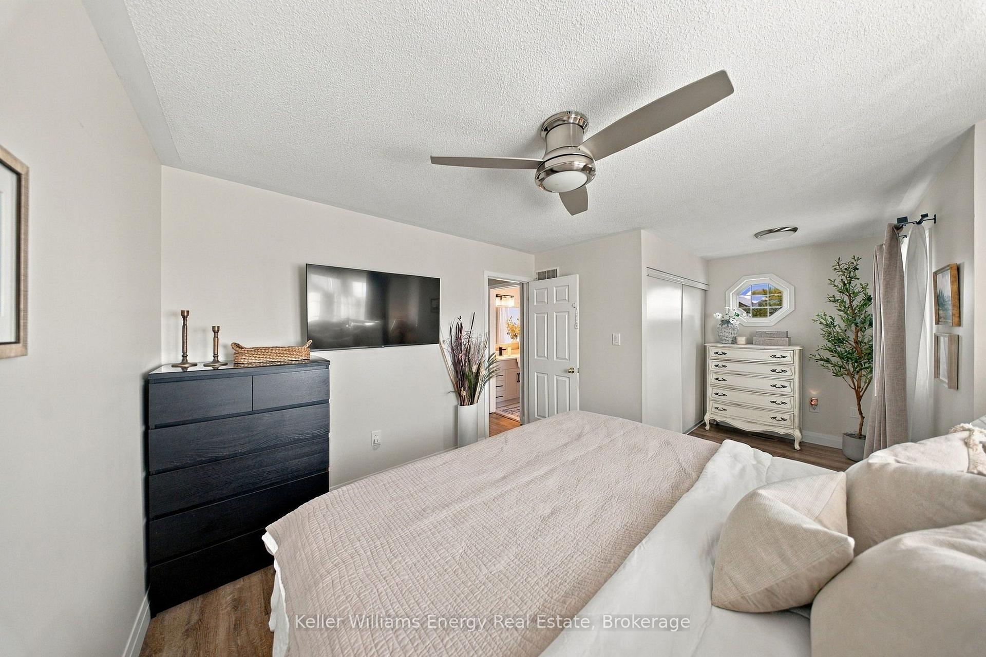 Photo 36 of 258 Bons Avenue, Clarington, Bowmanville — HOMEH