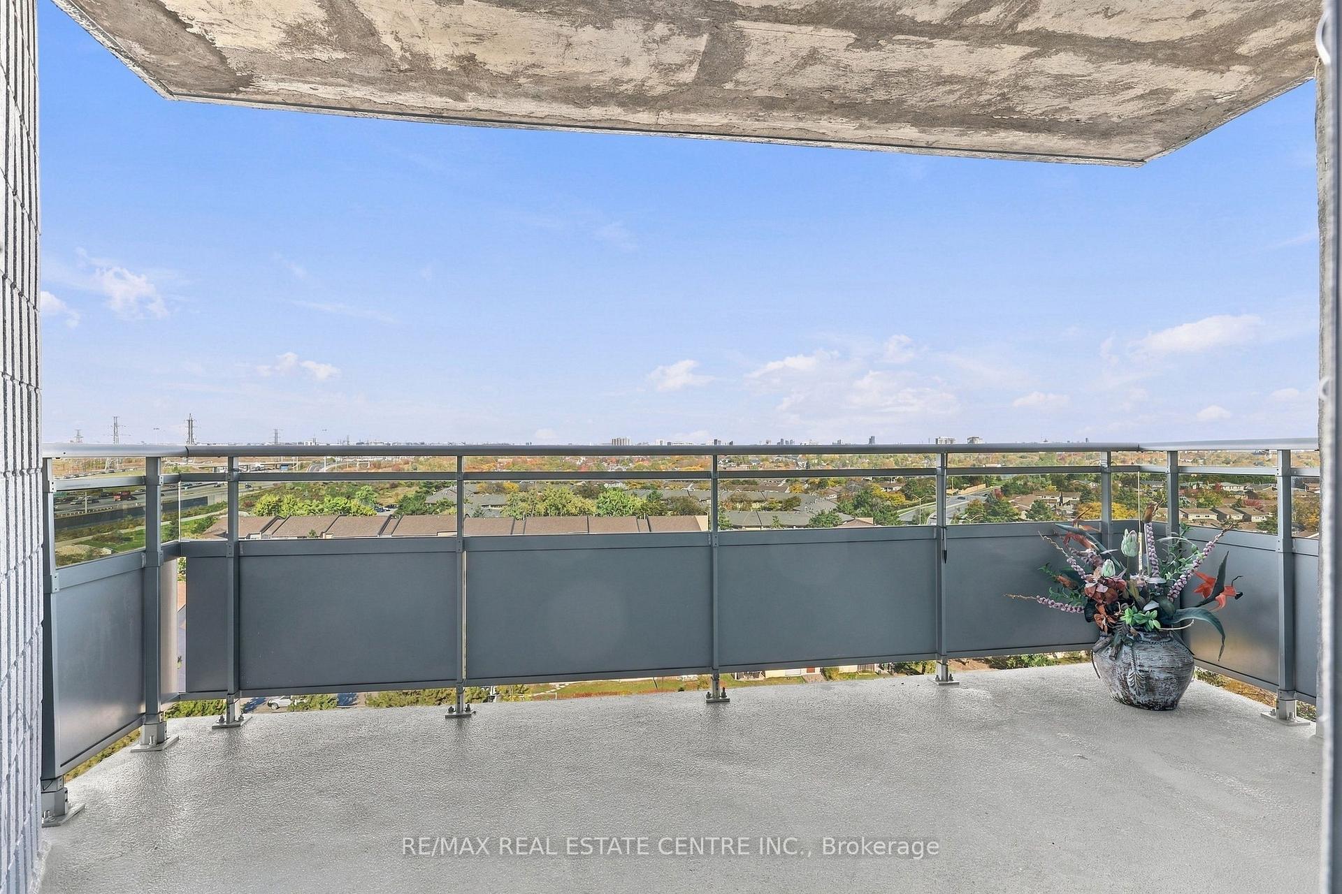 Photo 17 of Unit 1110, 355 Rathburn Road E, Mississauga, Rathwood — HOMEH