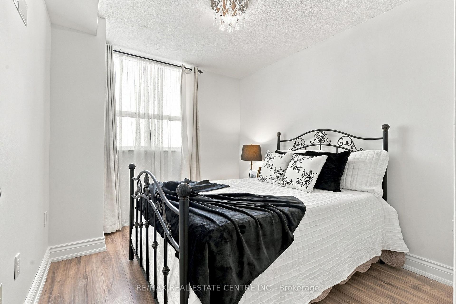 Photo 23 of Unit 1110, 355 Rathburn Road E, Mississauga, Rathwood — HOMEH