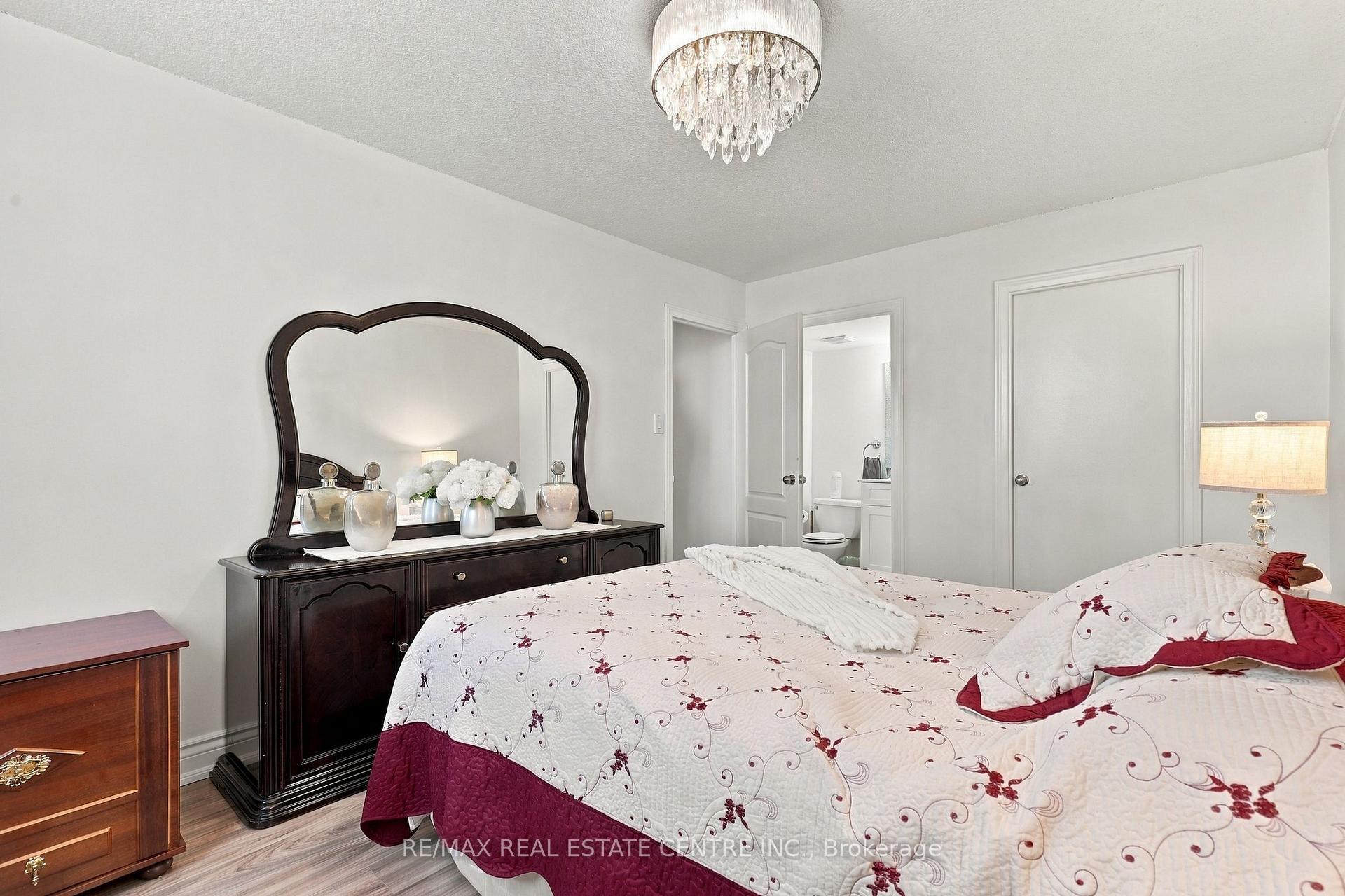 Photo 27 of Unit 1110, 355 Rathburn Road E, Mississauga, Rathwood — HOMEH