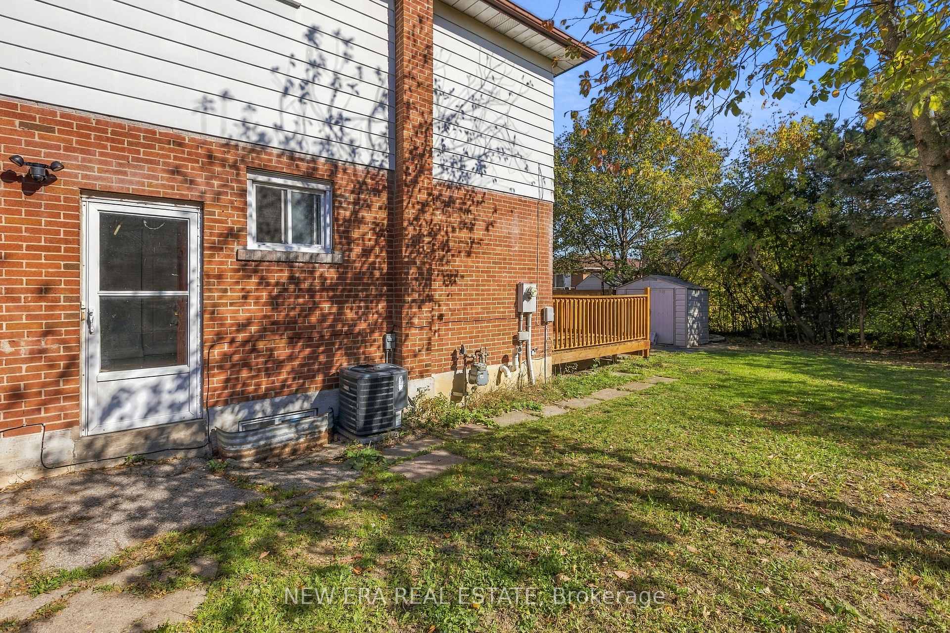 Photo 15 of 7306 Sills Road, Mississauga, Malton — HOMEH