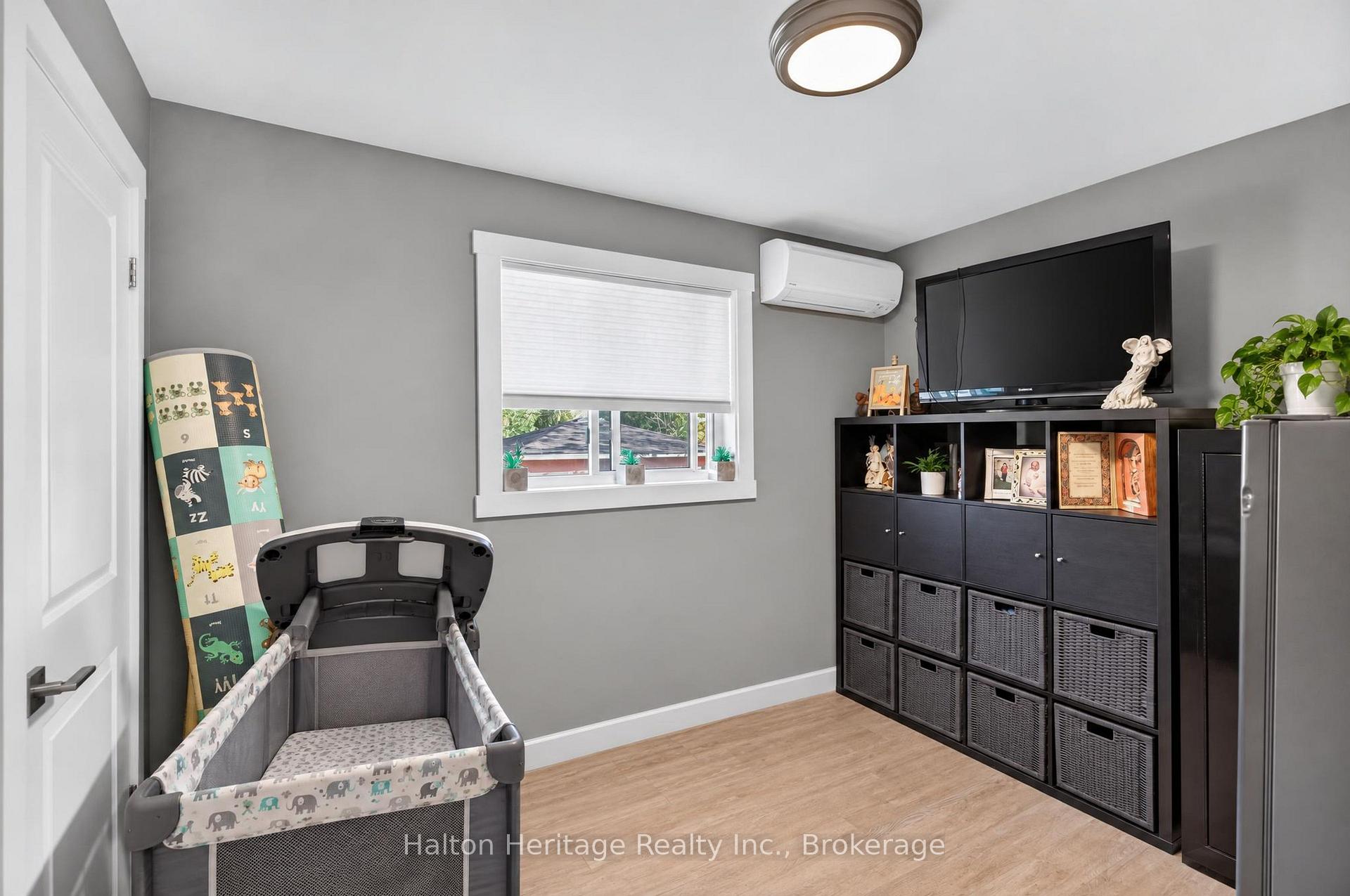 Photo 13 of 841 Tenth Avenue, Hamilton, Hampton Heights — HOMEH