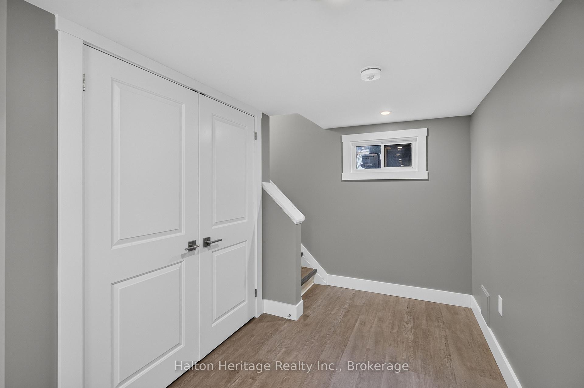 Photo 20 of 841 Tenth Avenue, Hamilton, Hampton Heights — HOMEH