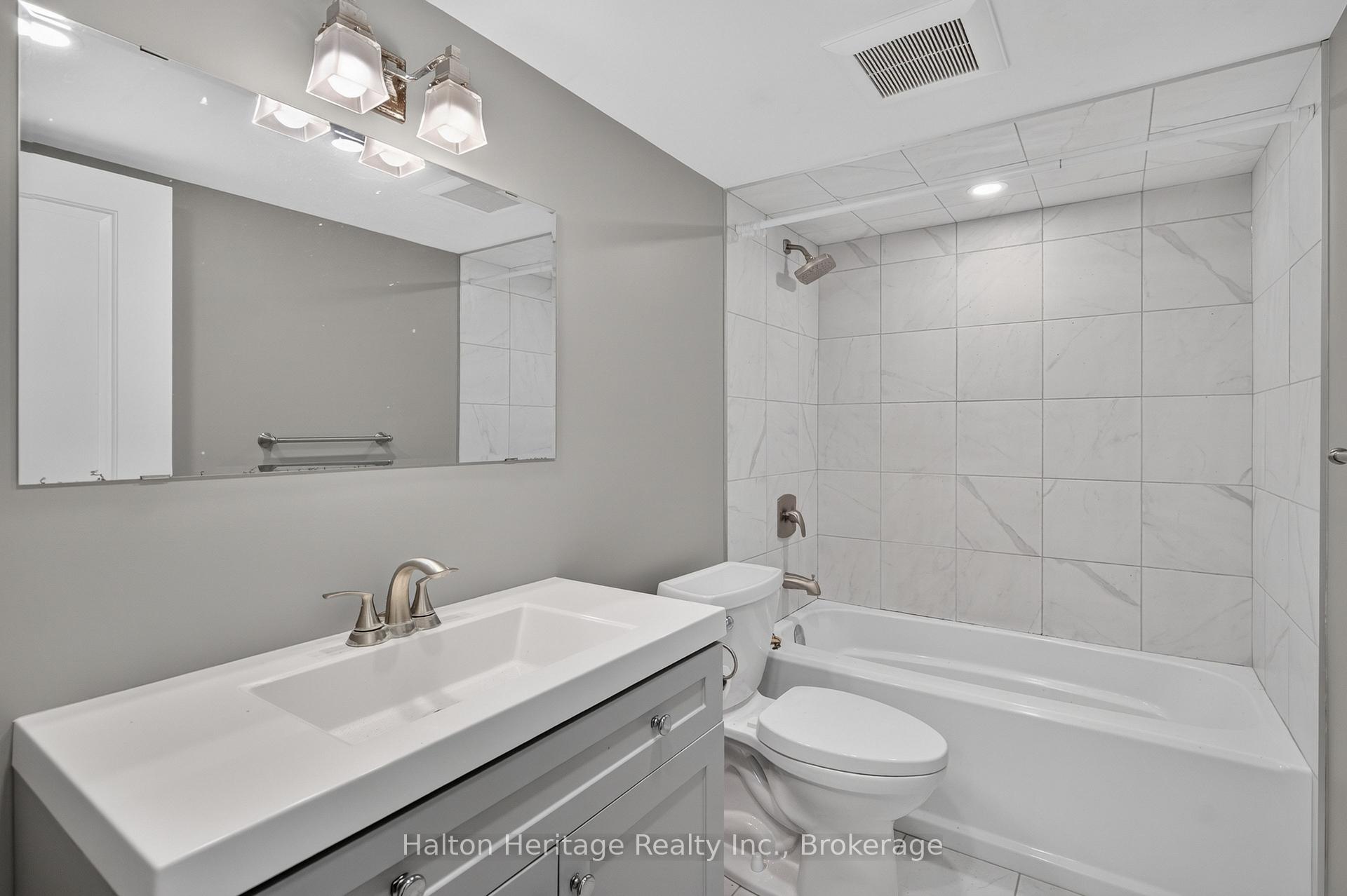 Photo 33 of 841 Tenth Avenue, Hamilton, Hampton Heights — HOMEH