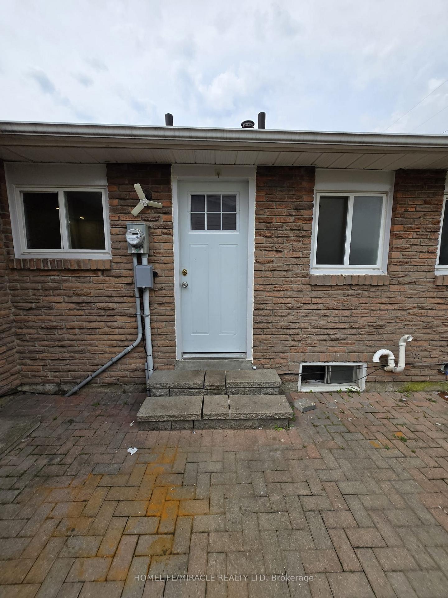 Photo 2 of Unit Basement, 44 Staley Terrace, Scarborough, L'Amoreaux — HOMEH