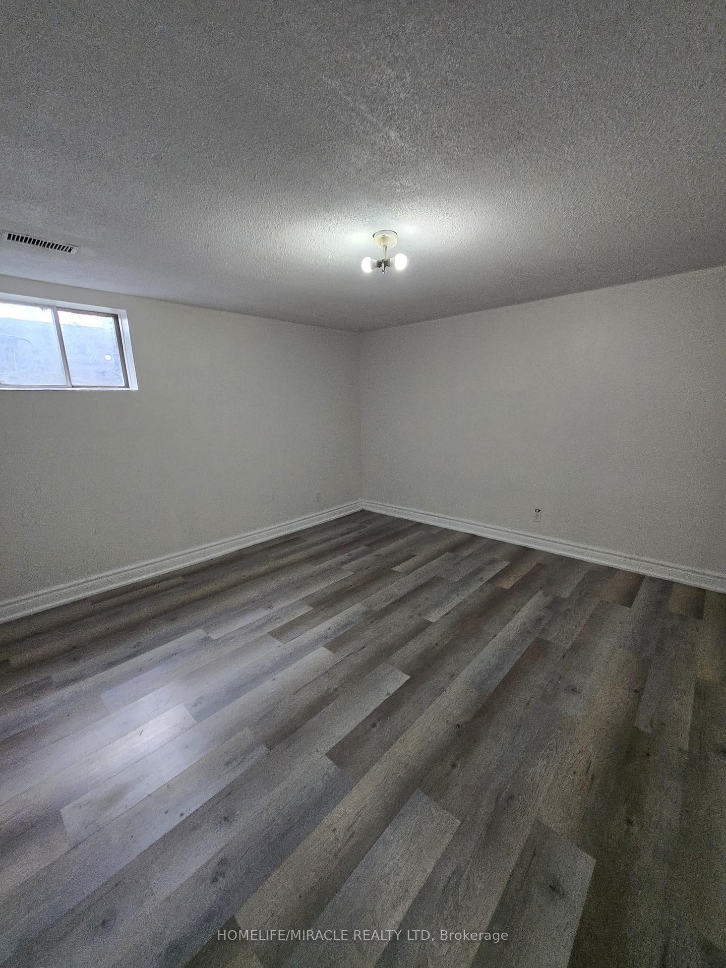 Photo 15 of Unit Basement, 44 Staley Terrace, Scarborough, L'Amoreaux — HOMEH