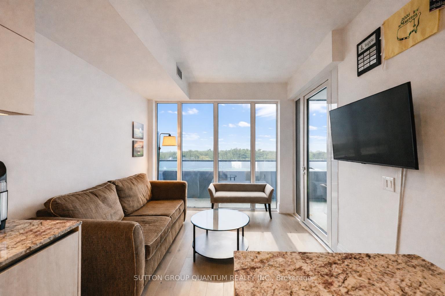 Photo 7 of Unit 1009, 21 Park Street E, Mississauga, Port Credit — HOMEH