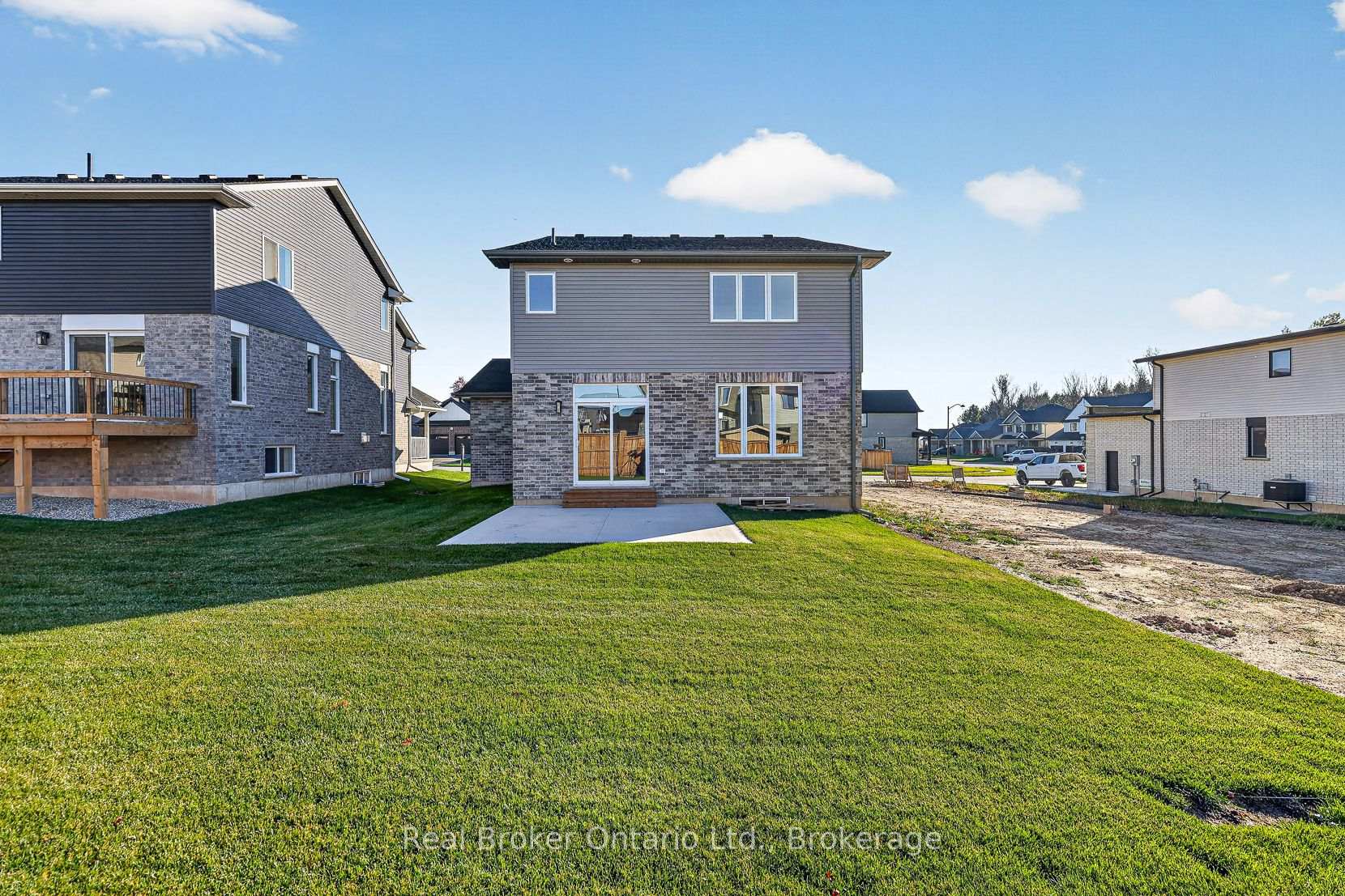 Photo 8 of 104 Graydon Drive, South-West Oxford, Mount Elgin — HOMEH