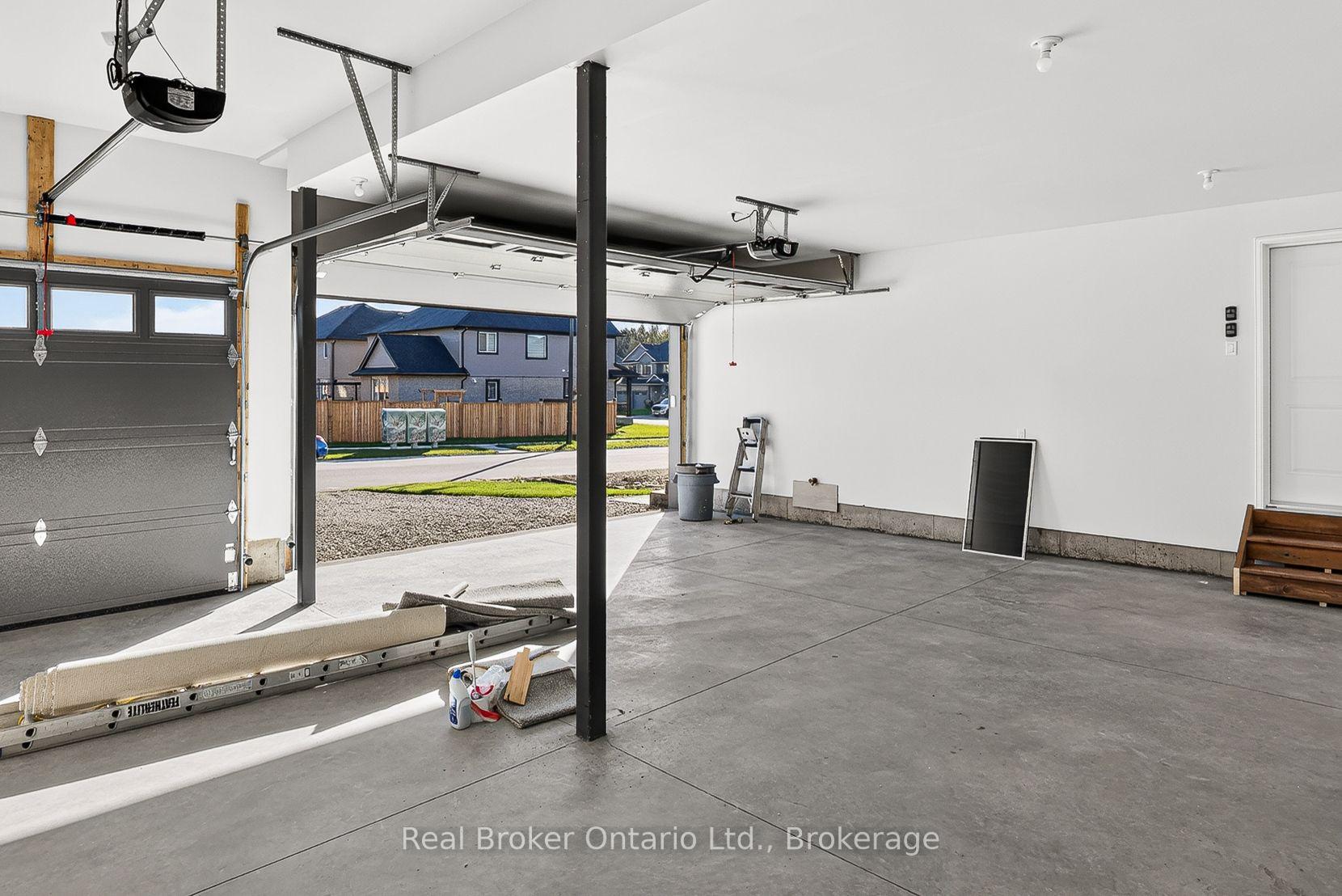 Photo 13 of 104 Graydon Drive, South-West Oxford, Mount Elgin — HOMEH