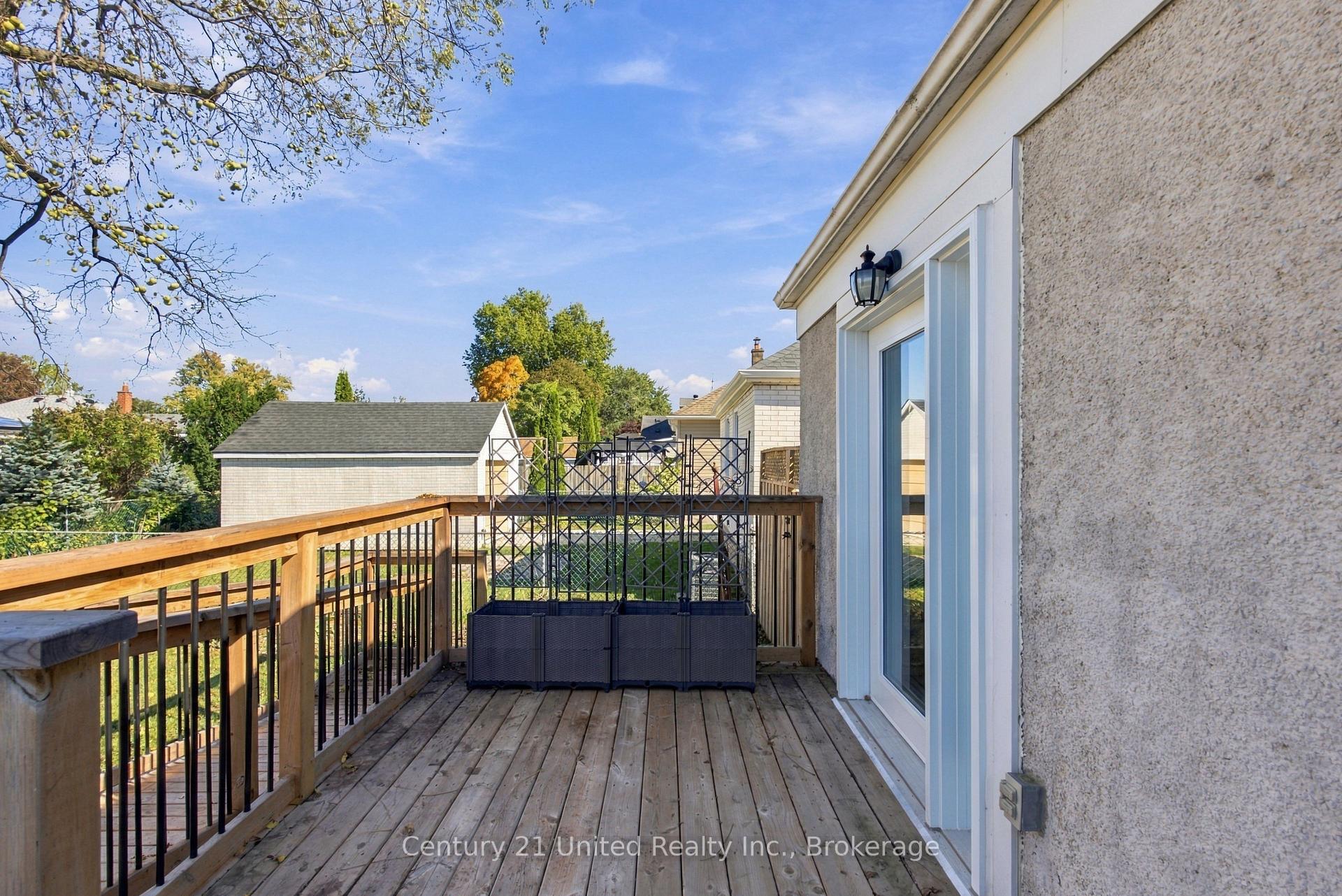 Photo 17 of 57 Sherwood Avenue, St. Catharines, Downtown — HOMEH