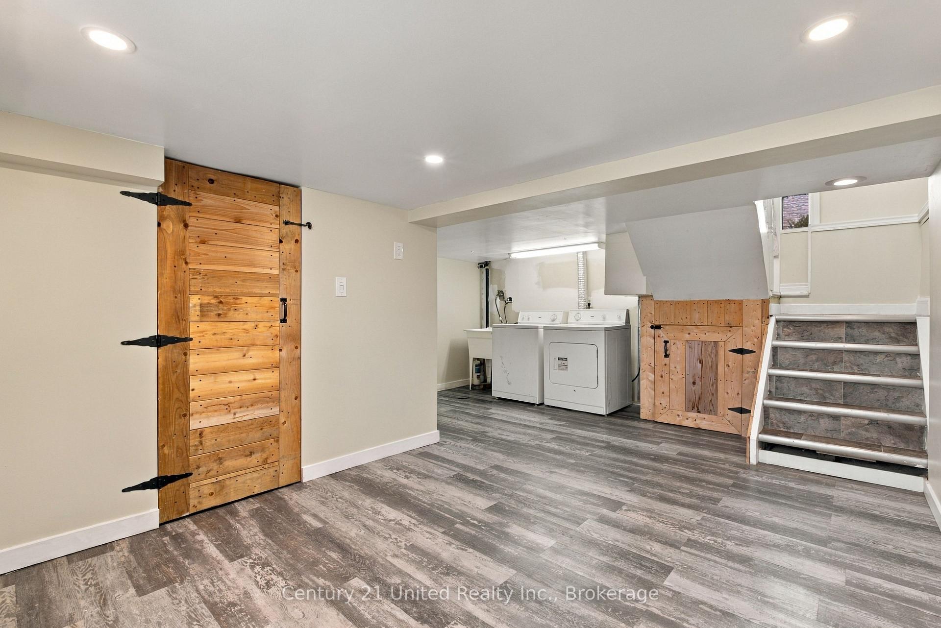 Photo 20 of 57 Sherwood Avenue, St. Catharines, Downtown — HOMEH