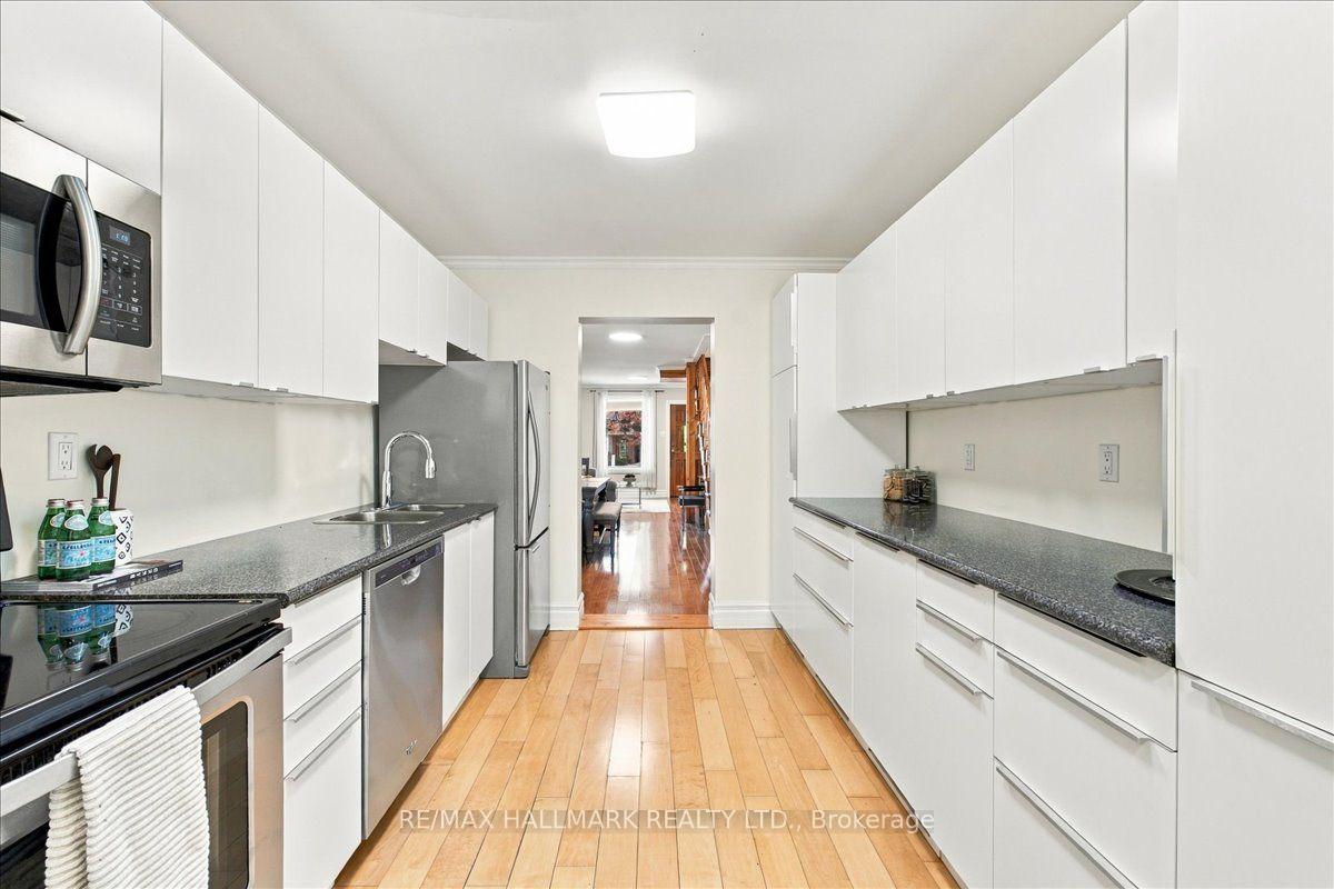 Photo 14 of 44 Baltic Avenue, Toronto, Danforth — HOMEH