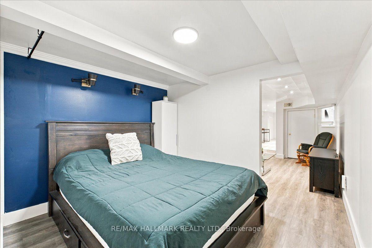 Photo 33 of 44 Baltic Avenue, Toronto, Danforth — HOMEH