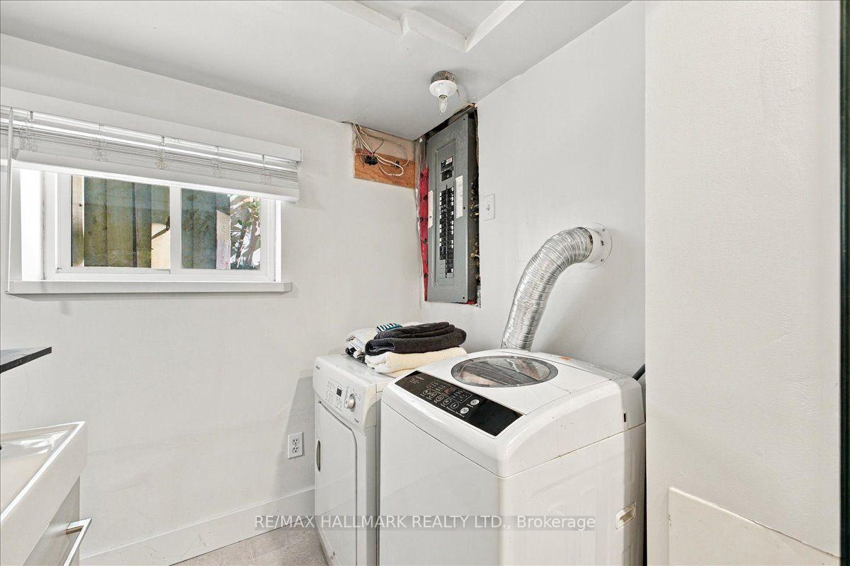 Photo 35 of 44 Baltic Avenue, Toronto, Danforth — HOMEH