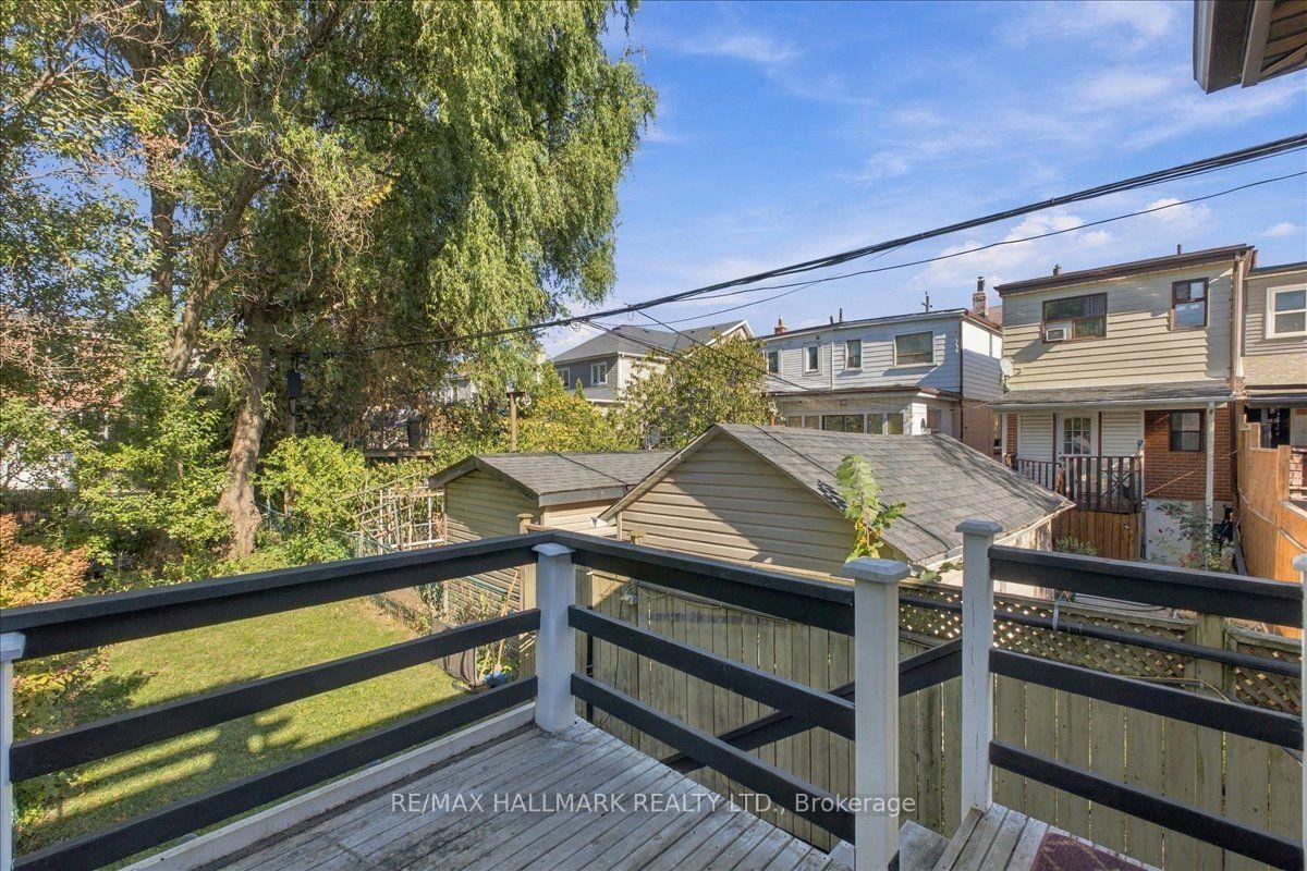 Photo 36 of 44 Baltic Avenue, Toronto, Danforth — HOMEH