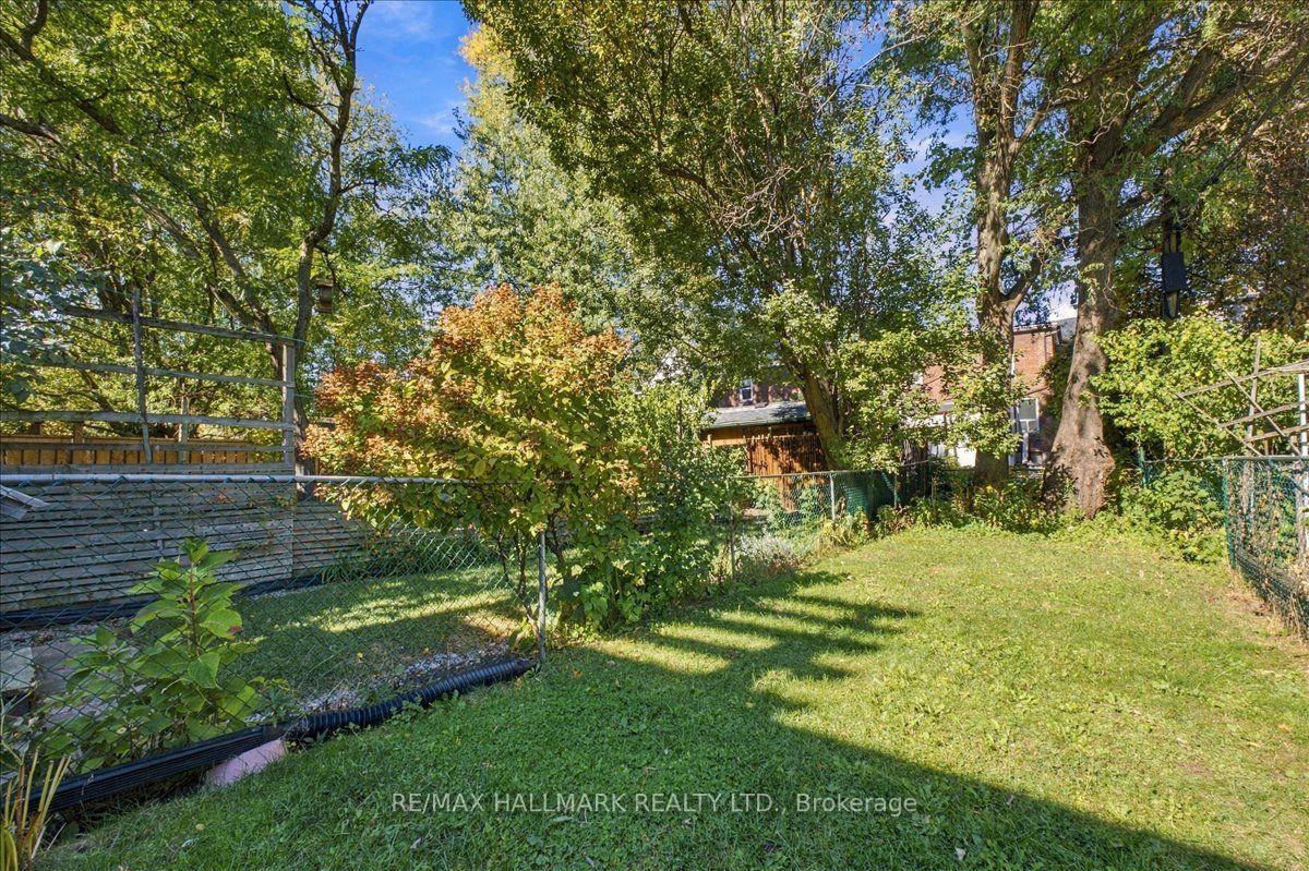Photo 41 of 44 Baltic Avenue, Toronto, Danforth — HOMEH