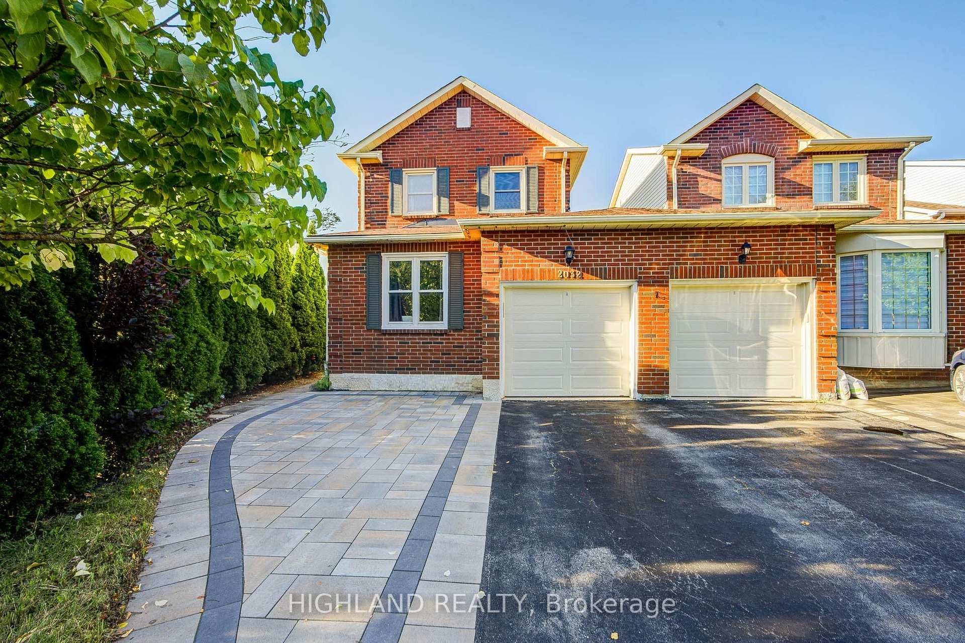 Photo of 2032 Glenada Crescent