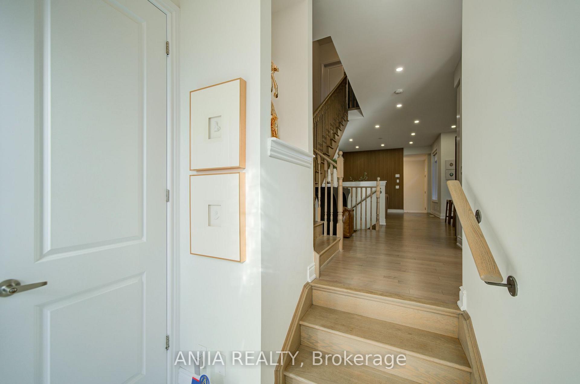 Photo 4 of 107 Guardhouse Crescent, Markham, Angus Glen — HOMEH
