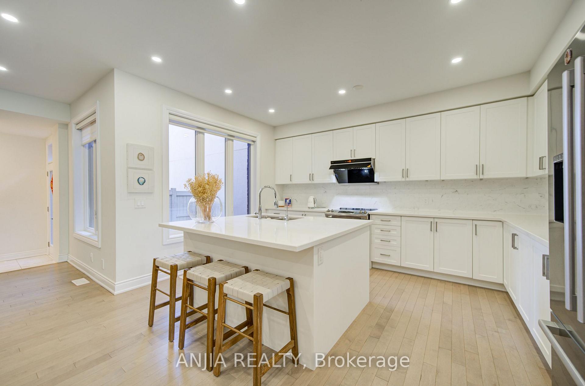 Photo 12 of 107 Guardhouse Crescent, Markham, Angus Glen — HOMEH