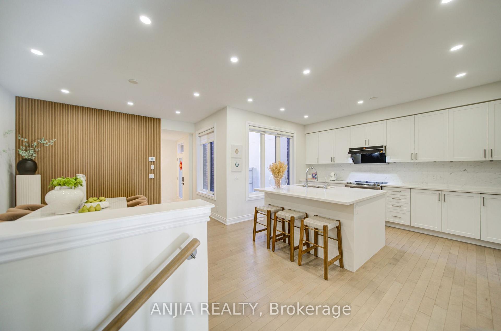 Photo 18 of 107 Guardhouse Crescent, Markham, Angus Glen — HOMEH